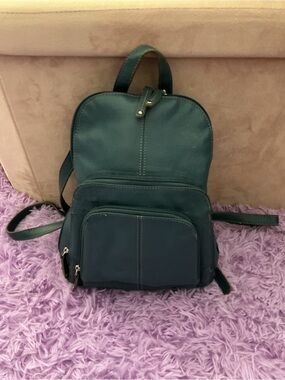 Tignanello | Bags | Tignanello Dark Brown Leather Small Y2k  display picture 3